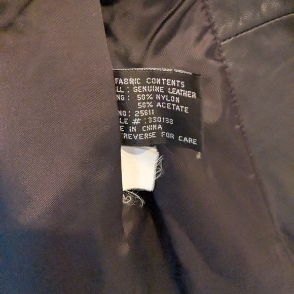 Vintage Jones New York Brown Leather Jacket, Small - Picture 5 of 9